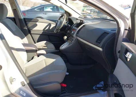 2011 Nissan Sentra 2.0S z USA, uszkodzony, nr VIN 3N1AB6AP5BL712364